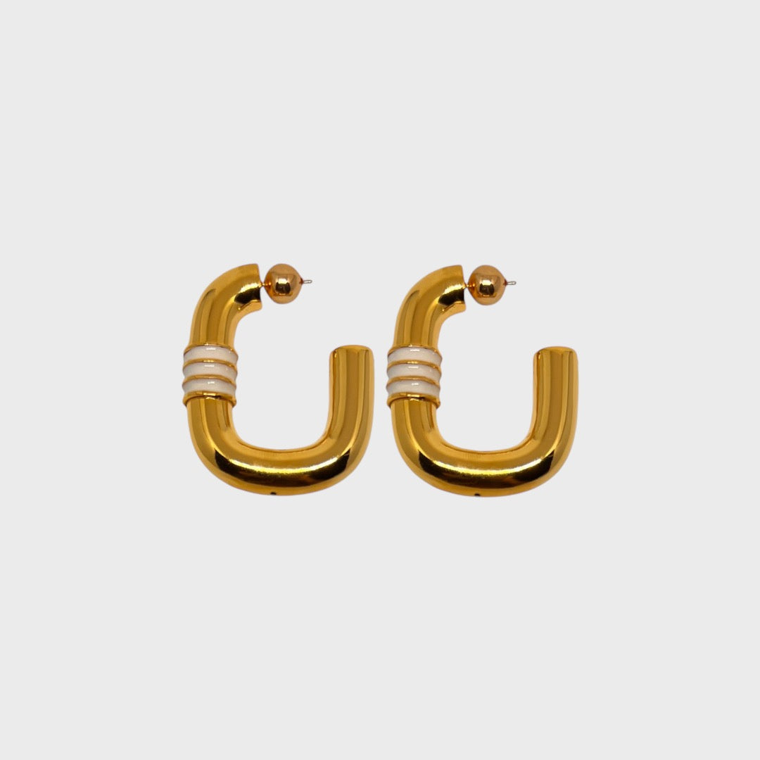 SQUARE HOOPS LINE L