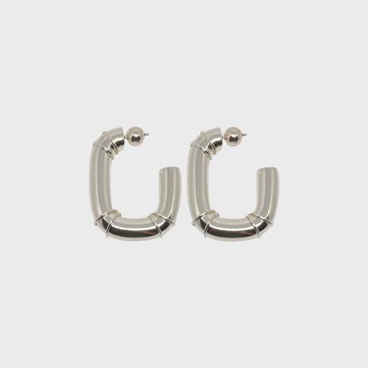 SQUARE HOOPS DIAMOND L